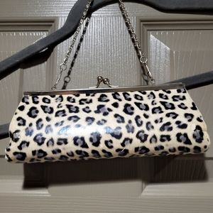 Leopard-print Clutch